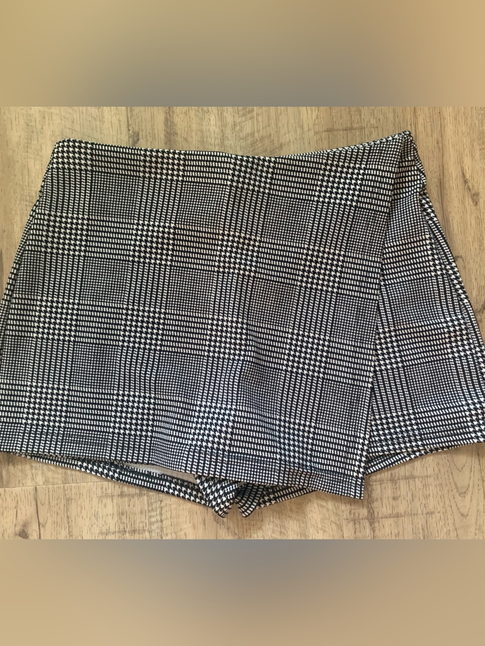 Hounds Tooth Plaid Mini Skort